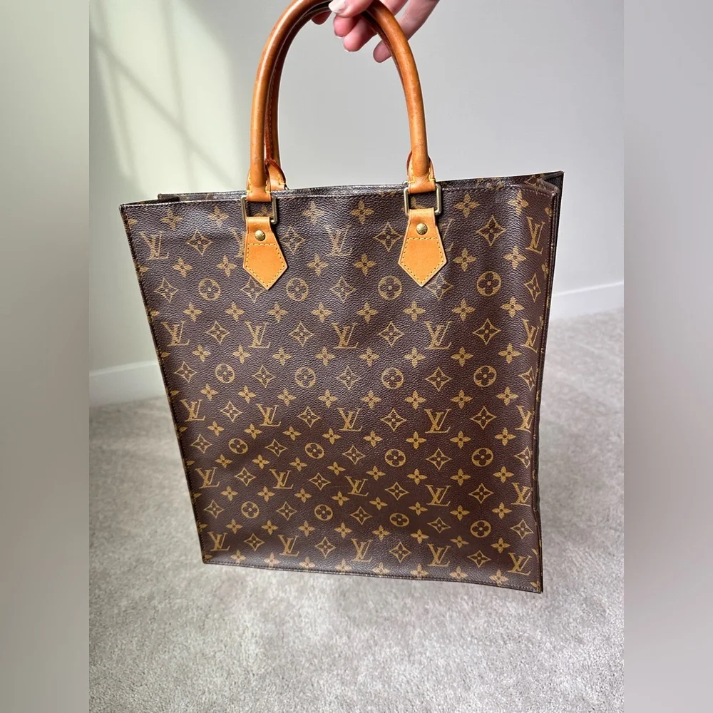 ✨SOLD✨ Authentic Vintage Louis Vuitton Sac Plat - Picture 4 of 17